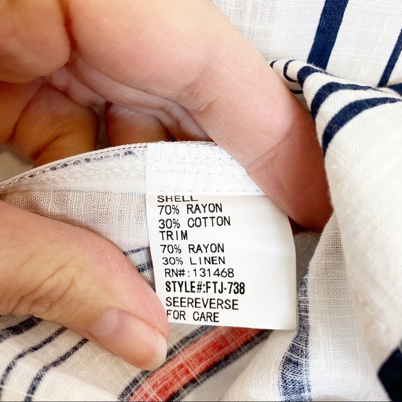 Fate by LFD Striped Long Sleeve Top Size Small NWT - Picture 11 of 12